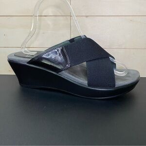 Dansko Ava Sandals Black Women's Size 10 Shoes EU40 Fabric Cross Strap Wedge
